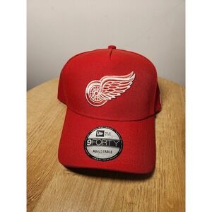 New Era Adult Detroit Red‎ Wings Red 9Forty A-Frame Snapback Adjustable Hat